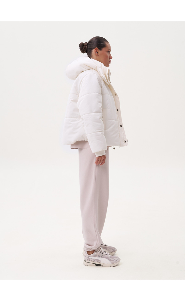Women’s FRND Travel Jacket in Ivory