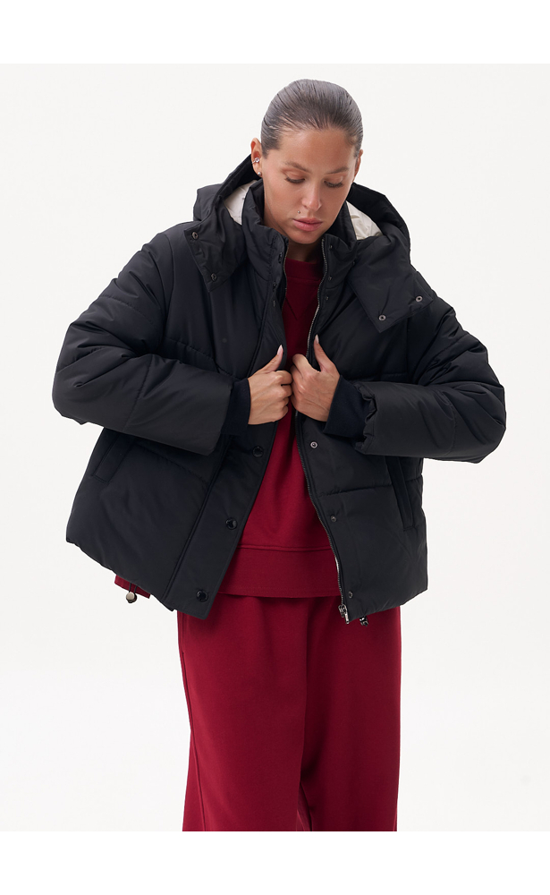 Women’s FRND Travel Jacket in Black