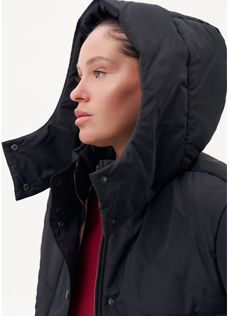 Women’s FRND Travel Jacket in Black