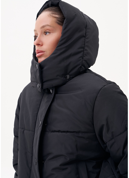 Women’s FRND Travel Jacket in Black