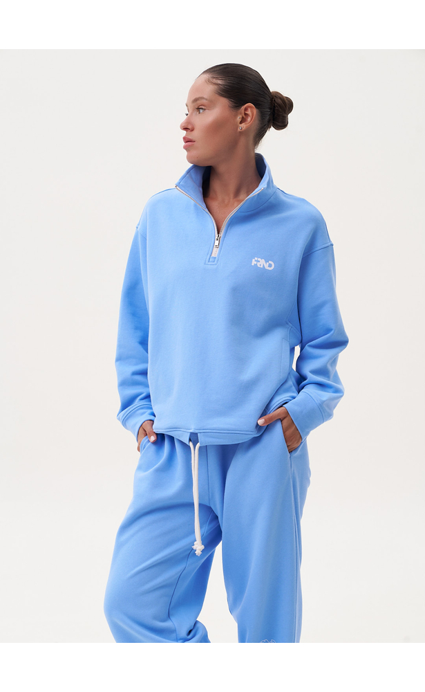 Women’s FRND Renee Sweatshirt in Light Blue