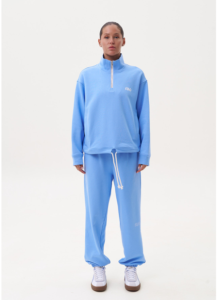 Women’s FRND Renee Sweatshirt in Light Blue