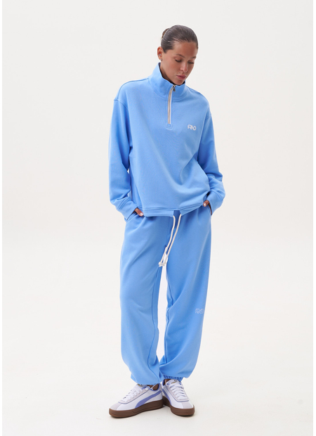 Women’s FRND Renee Sweatshirt in Light Blue