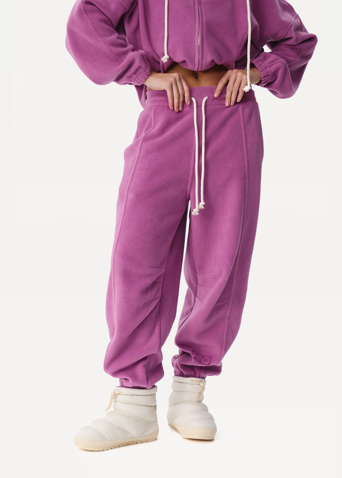 Штани жіночі FRND FOR FRIENDS Paradox Polar Fleece ягідного кольору