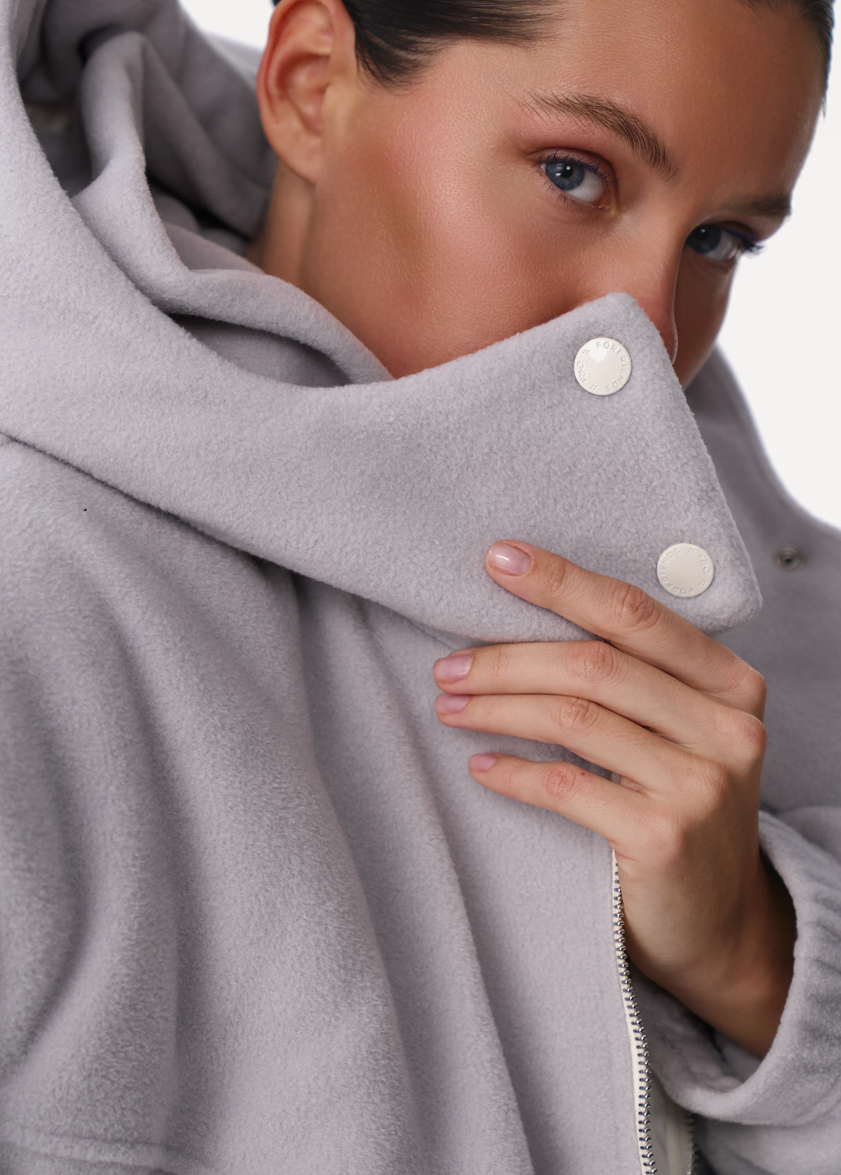 Куртка жiноча FRND FOR FRIENDS Paloma Polar Fleece світло-сірого кольору