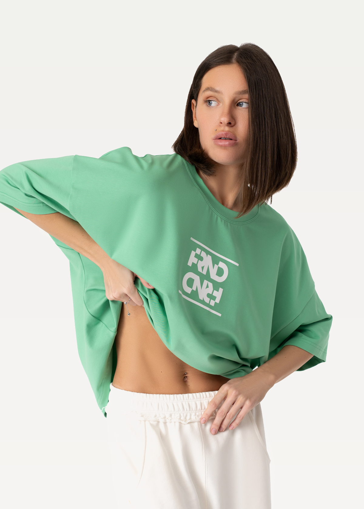 Футболка FRND FOR FRIENDS Woman зеленого кольору